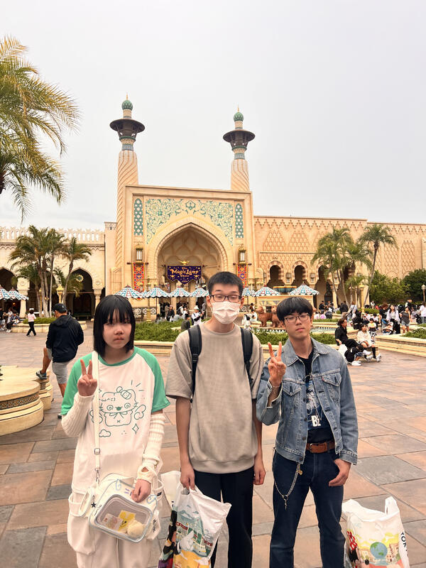 マジックランプシアターにて